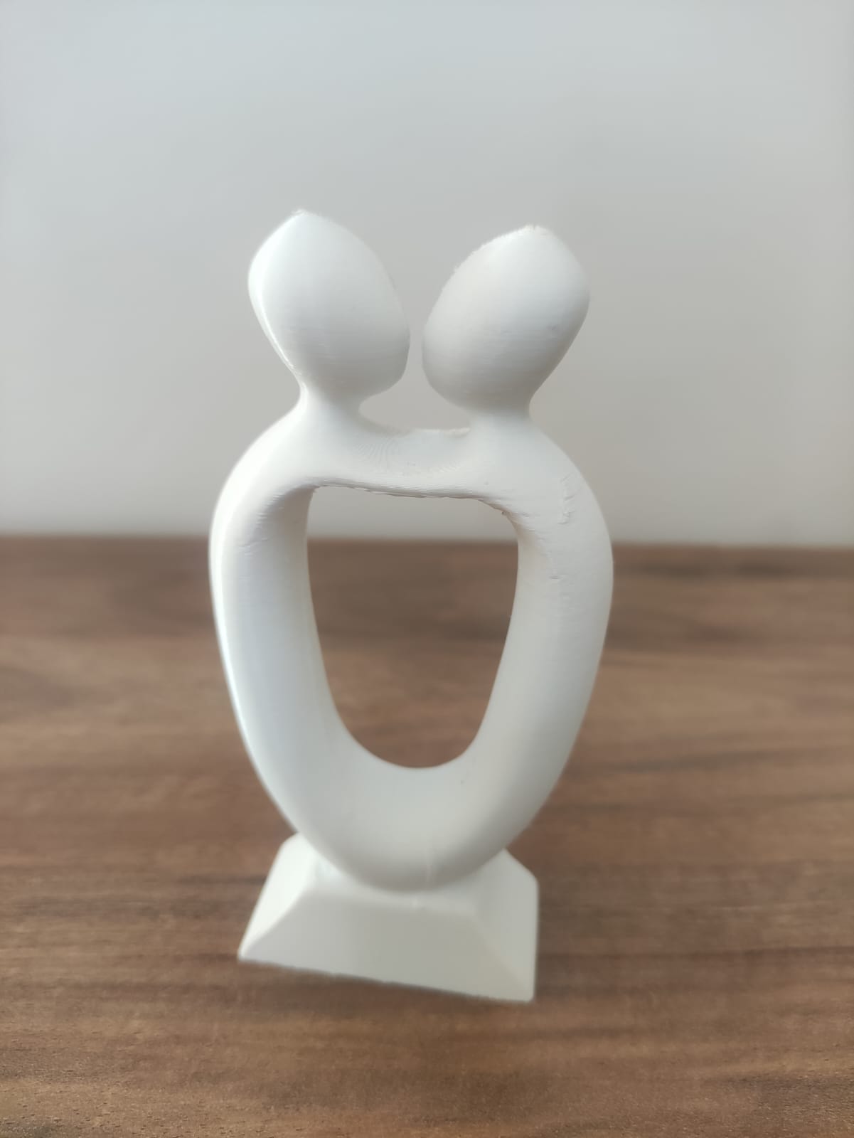 Sevgi Temalı Raf Süsü – Kalplere Dokunan Dekorlar (10cm)