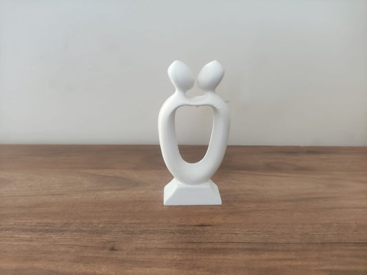 Sevgi Temalı Raf Süsü – Kalplere Dokunan Dekorlar (10cm)